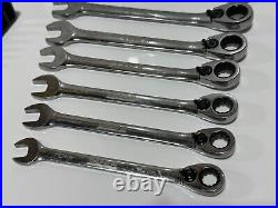 CASE IH Tools 8pc Metric 10mm-17mm Reversible Ratcheting Combination Wrench Set