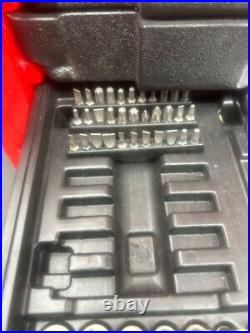 CRAFTSMAN 230 PIECE STANDARD (SAE) AND METRIC COMBO TOOL SET Missing (MI1064576)