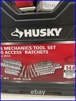 Husky Mechanics Hand Tool Set 144-Position 1/4+3/8 Drive Metric/SAE (125-Pcs)