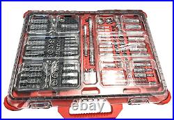 Milwaukee 48-22-9486 1/4 and 3/8 Metric & SAE Ratchet & Socket Set with Packout