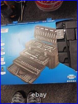 Multiple Drive 275-Piece Mechanics Tool Set Durable Case with Metal Latches NEW