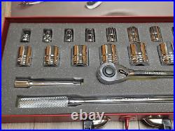 Urrea Tools 19pc 1/2 dr Socket & Ratchet Set 3/8 to 1-1/4 withBox Mexico #54122